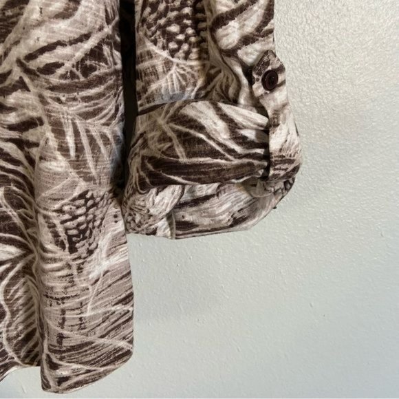 Chico’s Tropical Print Top - Picture 7 of 9